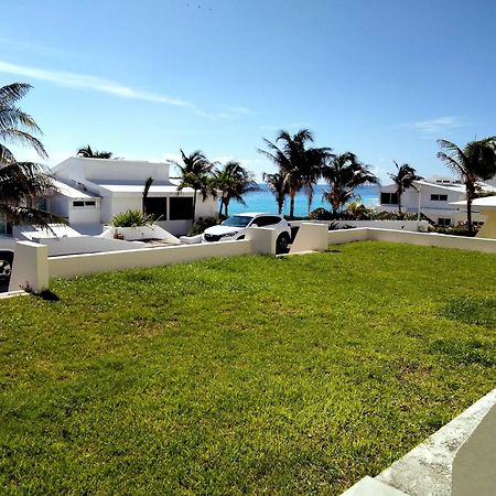 Brisas Sealight Apartment Cancun Bagian luar foto