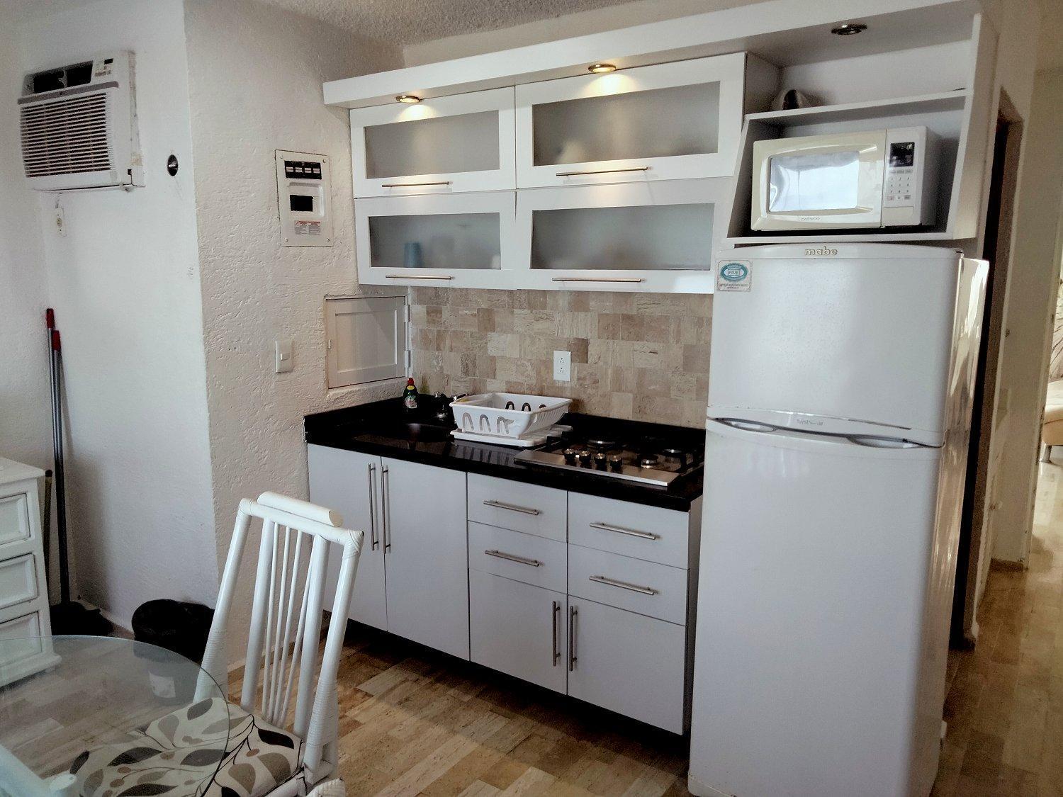 Brisas Sealight Apartment Cancun Bagian luar foto