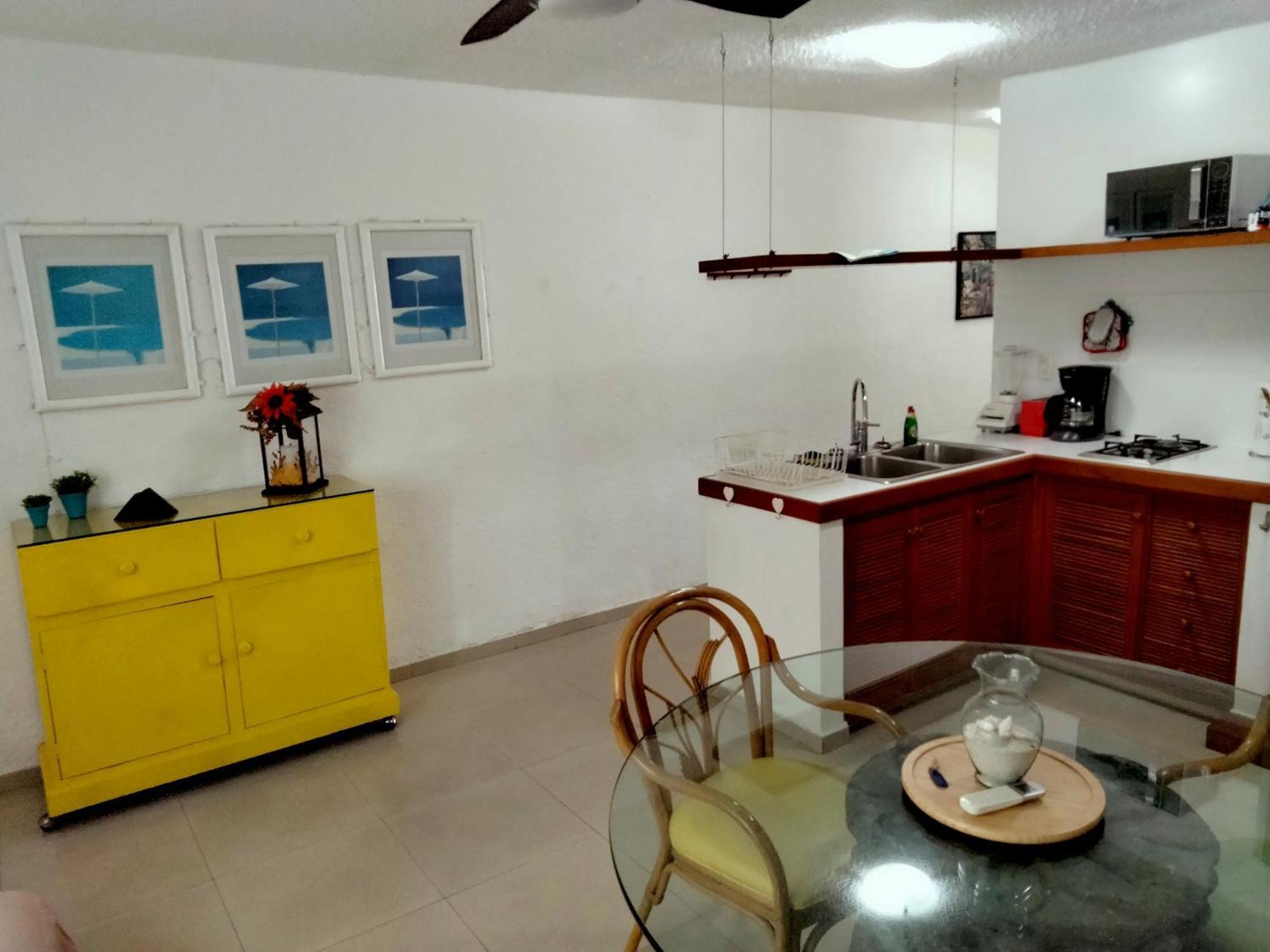 Brisas Sealight Apartment Cancun Bagian luar foto